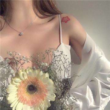 问界:关注到部分用户提出车辆软硬件升级的诉求,正在积极寻找解决方案