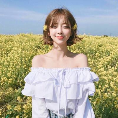 真的脱光了！北京奥森光猪跑 比基尼美女抢镜